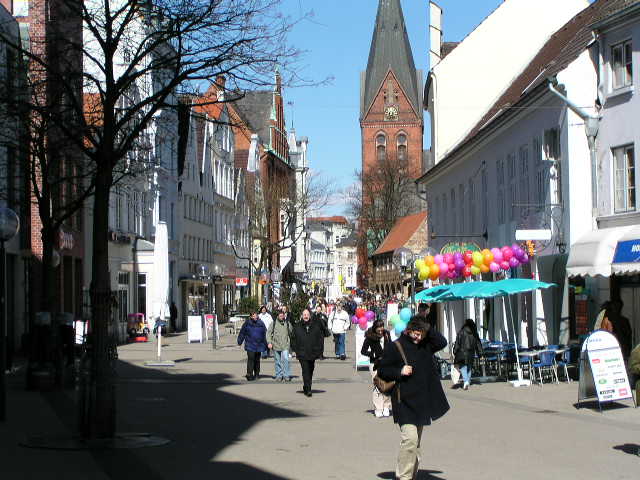 Gro&szlig;e Stra&szlig;e